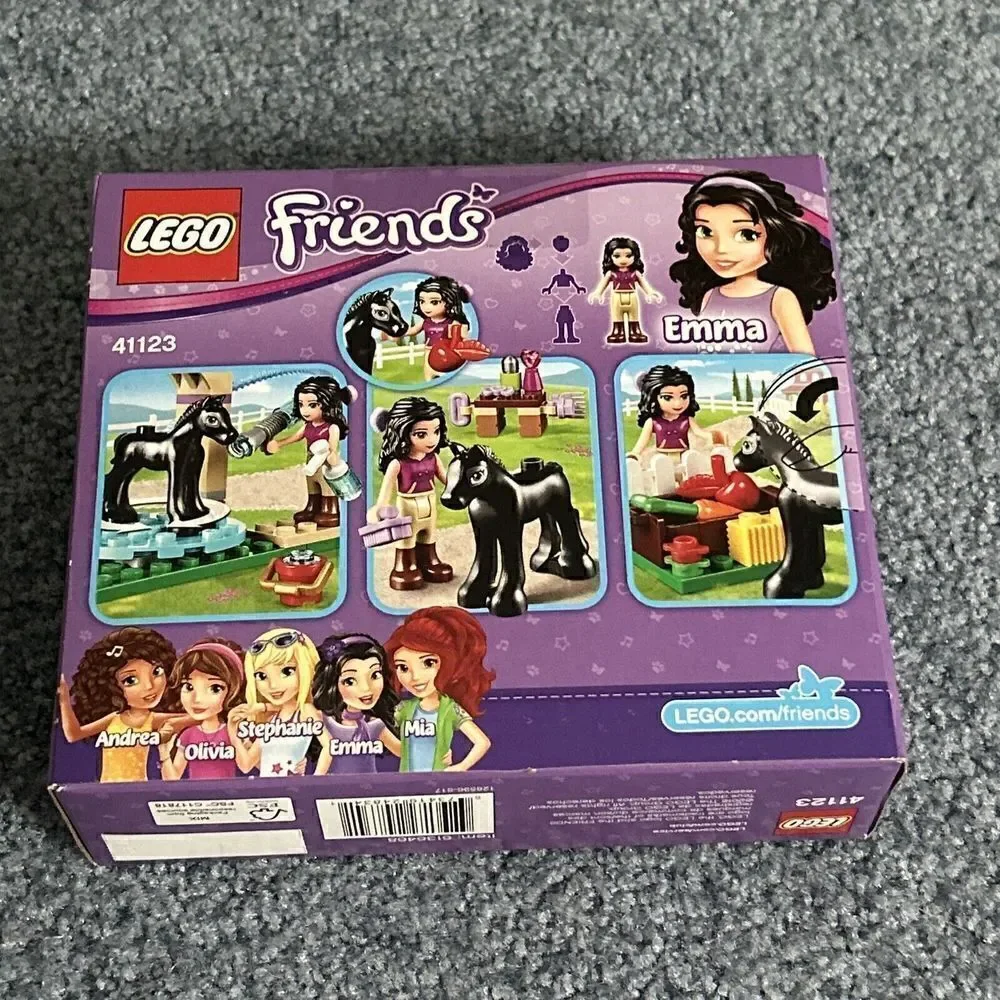 Brand New Sealed LEGO Friends 41123 Foal's Washing Station 77 pcs. RETIRED